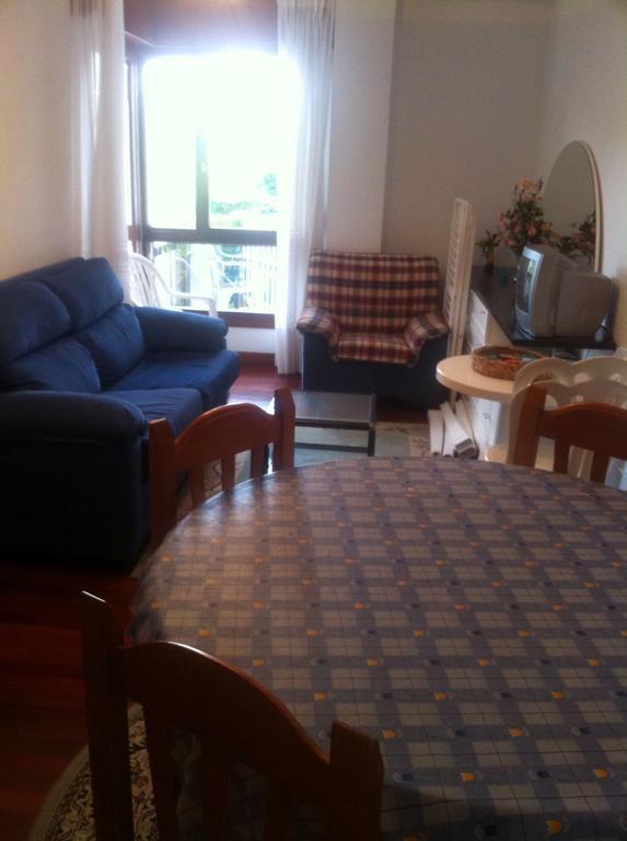 Habitaciones Lopez Azcona Noja Exteriör bild